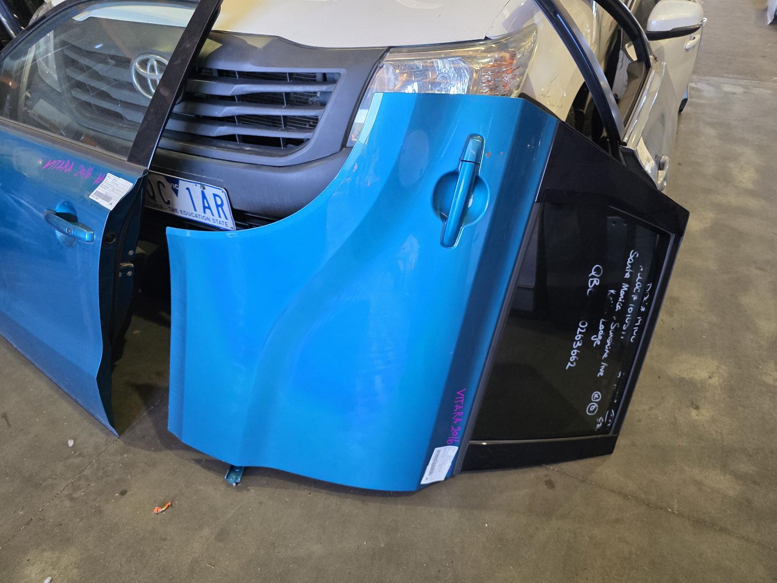 View Auto part Right Rear Door Sliding Suzuki Vitara 2016