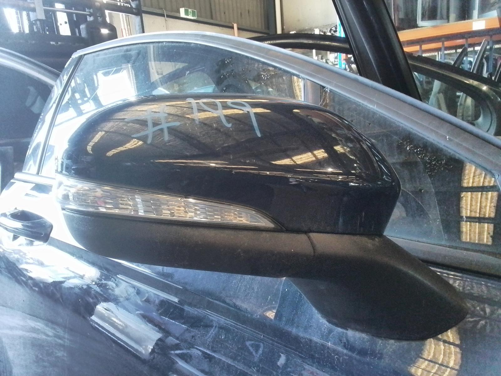 View Auto part Right Door Mirror Ford Mondeo 2019