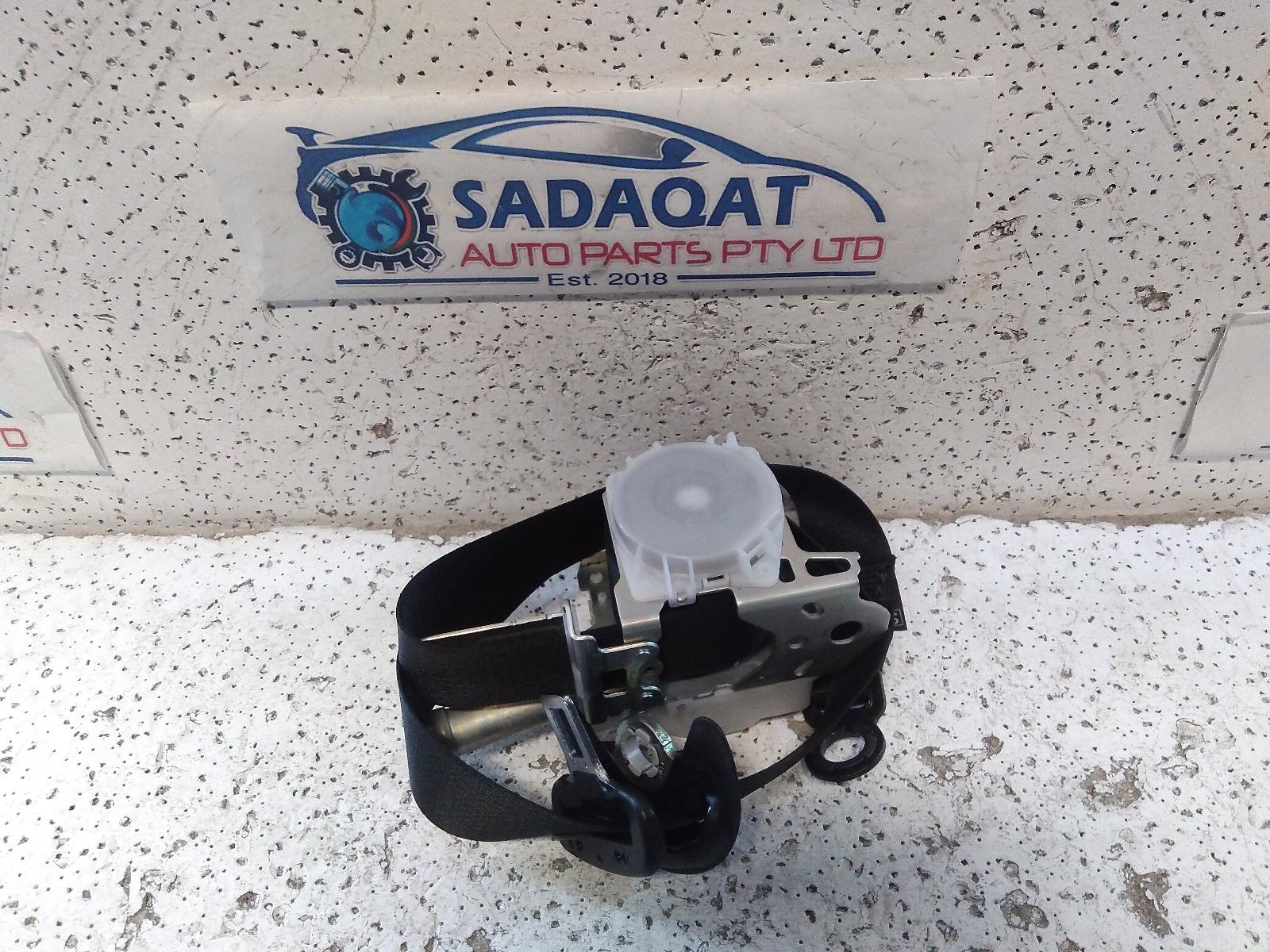 View Auto part Seatbelt/Stalk Toyota Corolla 2022