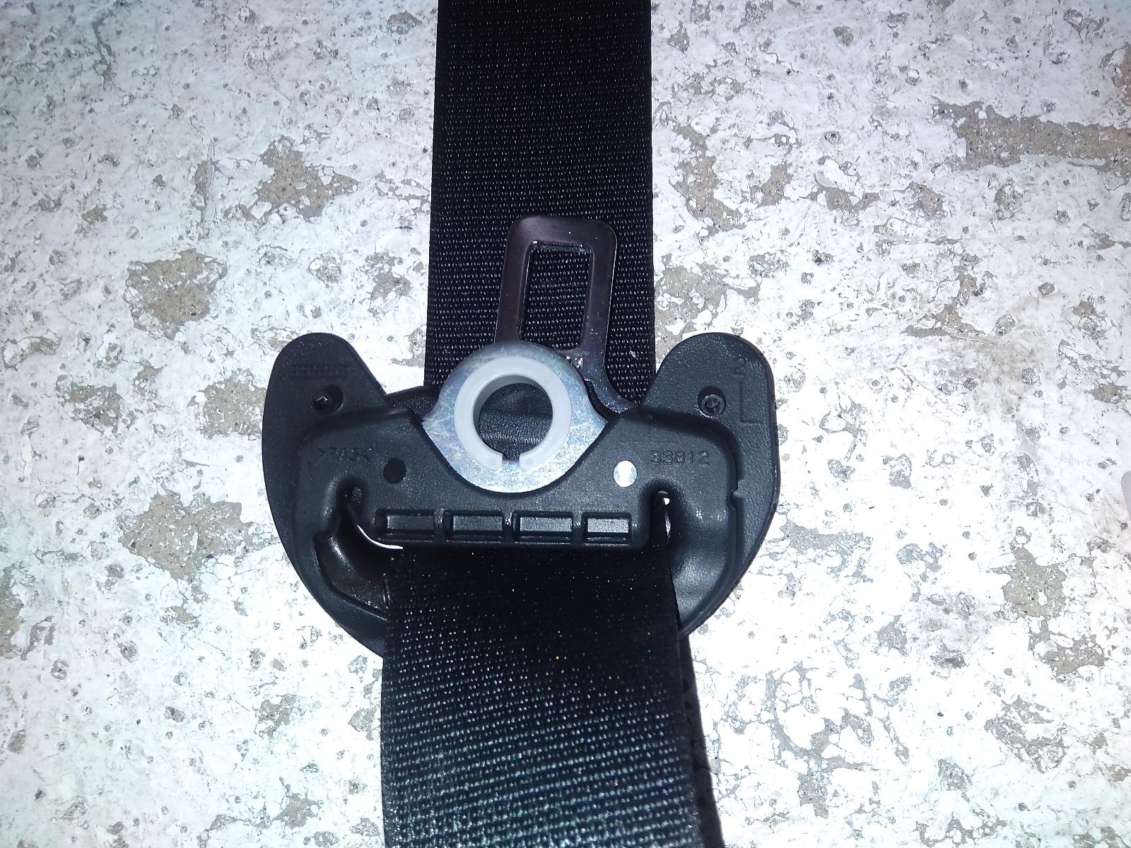 View Auto part Seatbelt/Stalk Toyota Corolla 2022