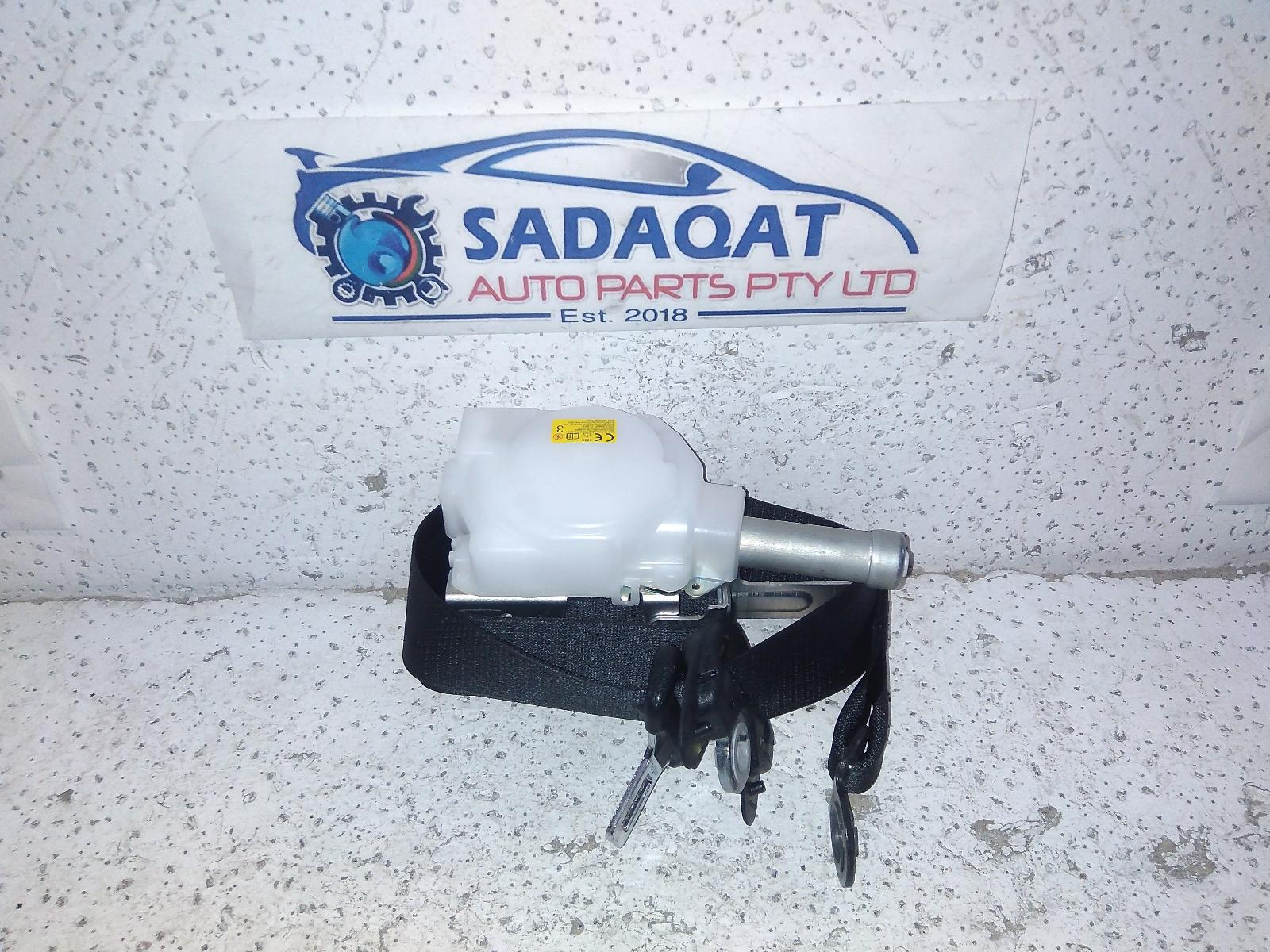 View Auto part Seatbelt/Stalk Toyota Corolla 2022