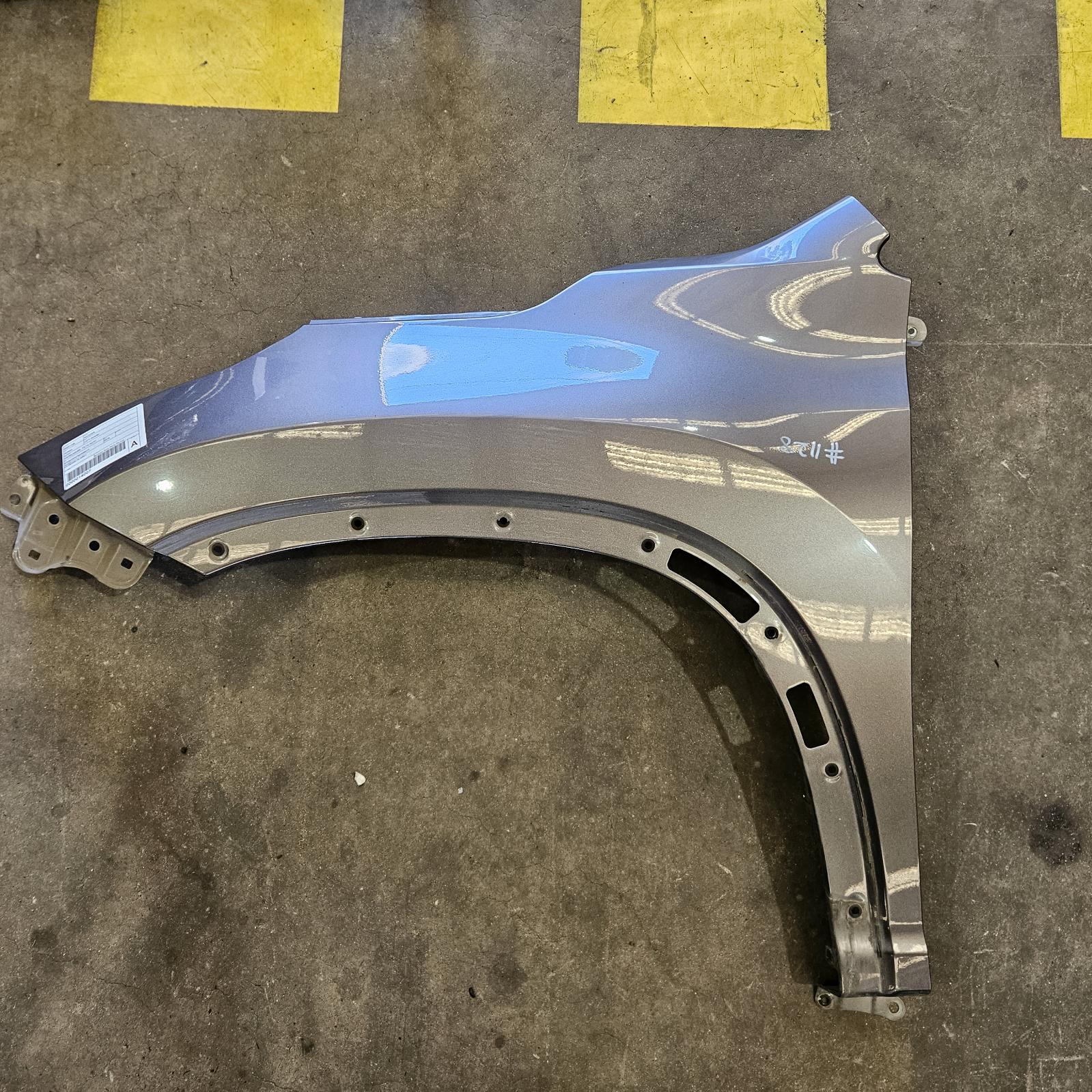 2018 Toyota Kluger Left Guard View Auto part Left Guard Toyota Kluger 2018