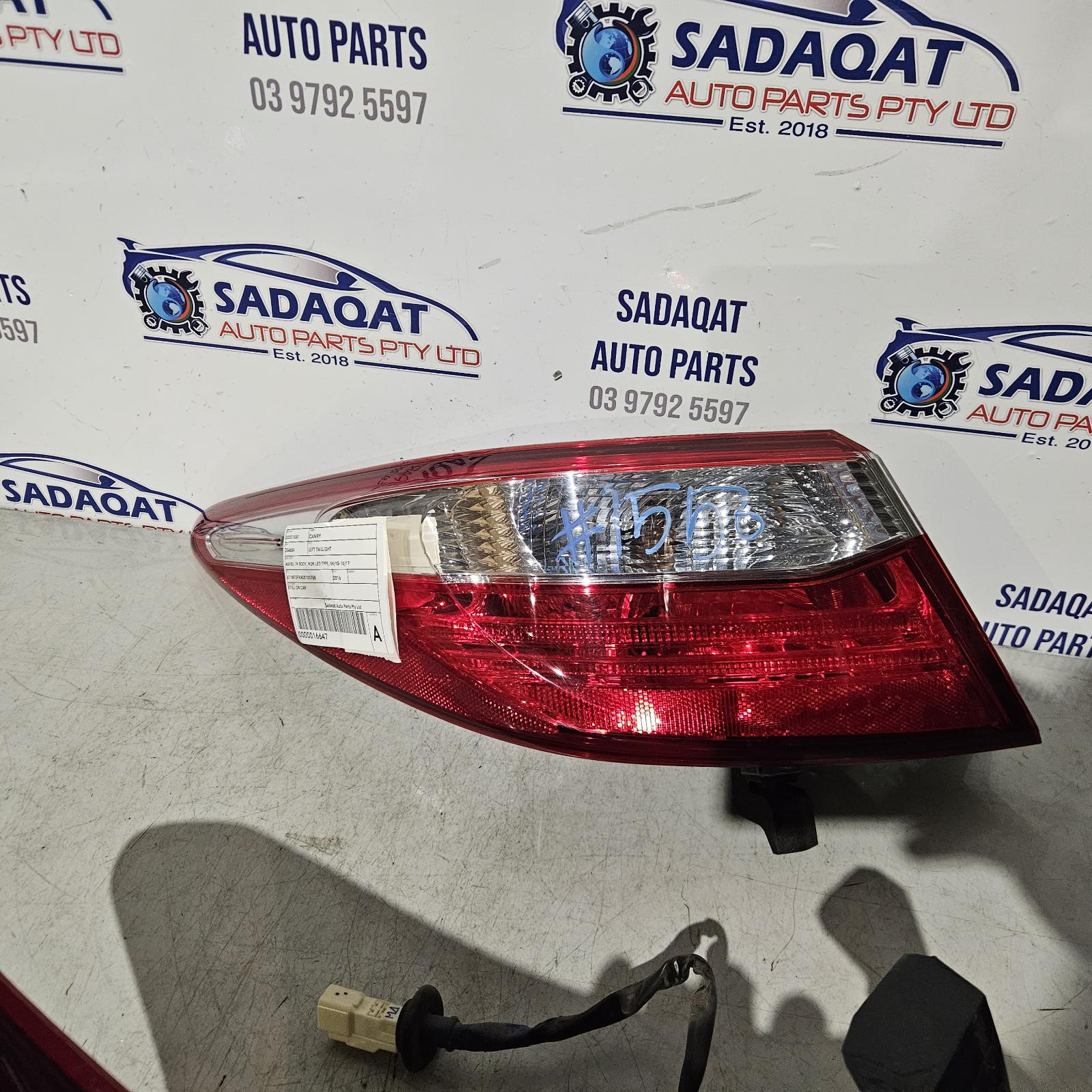 View Auto part Left Taillight Toyota Camry 2016